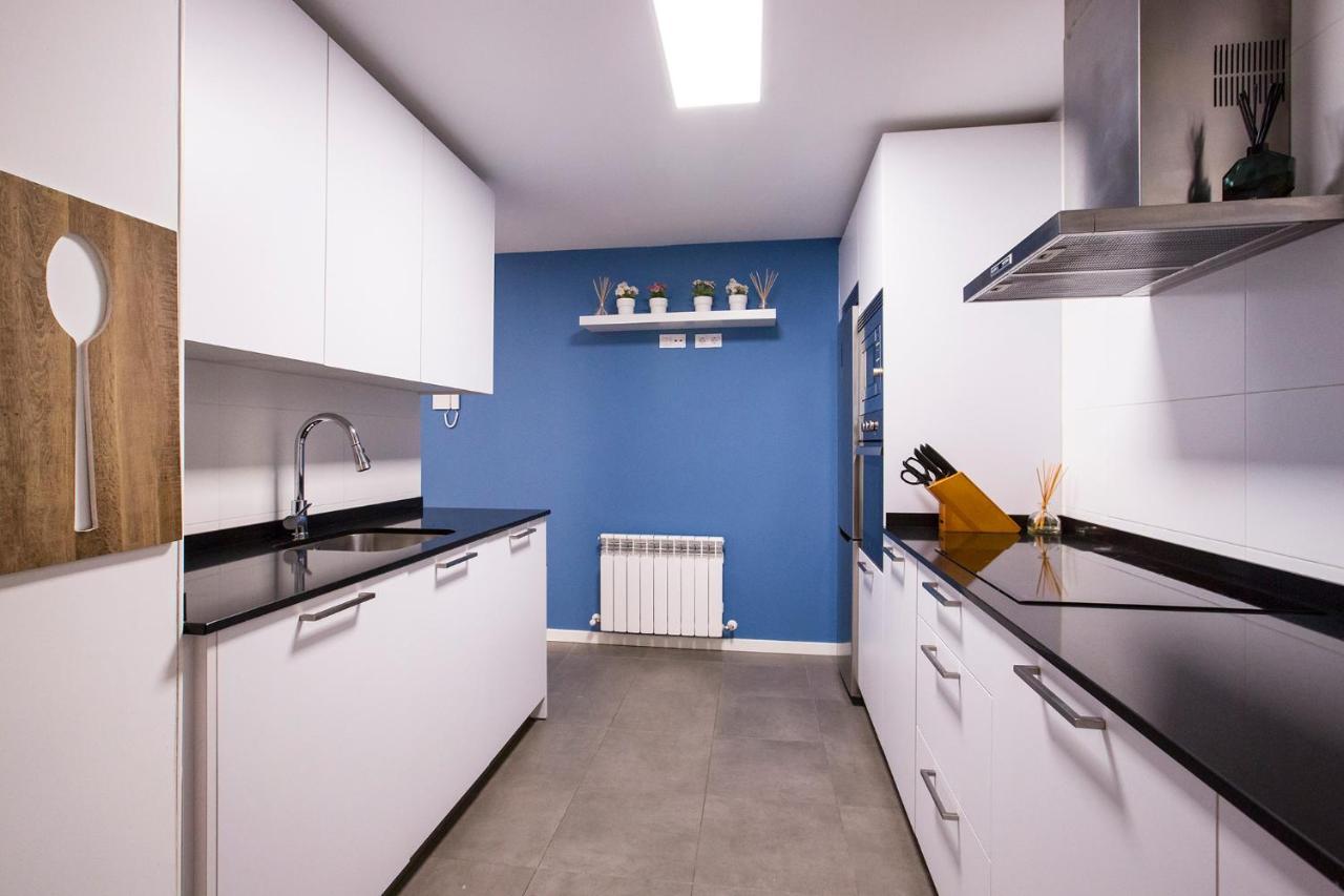 Zalbidea Apartamentos Nuevos Con Garaje Y Wifi Bilbao Ngoại thất bức ảnh